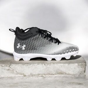 Under Armour Men’s Spotlight Franchise 3.0 RM Football Cleats Black White SZ 12